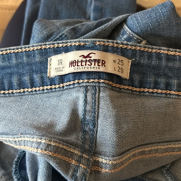 Hollister jeans - Picture 3 of 3